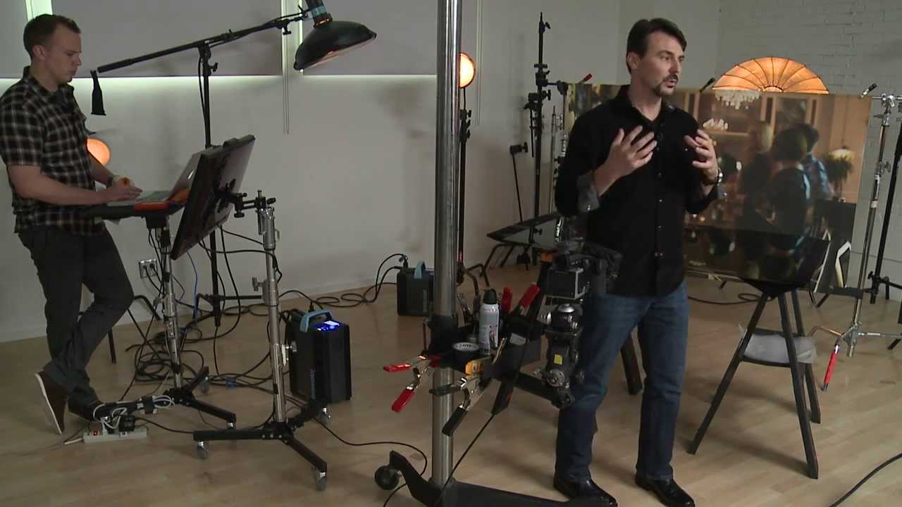 Flash Duration, Polarizers, and Lens Math: What a Pro Beverage Shoot Taught Me About Freezing Liquid