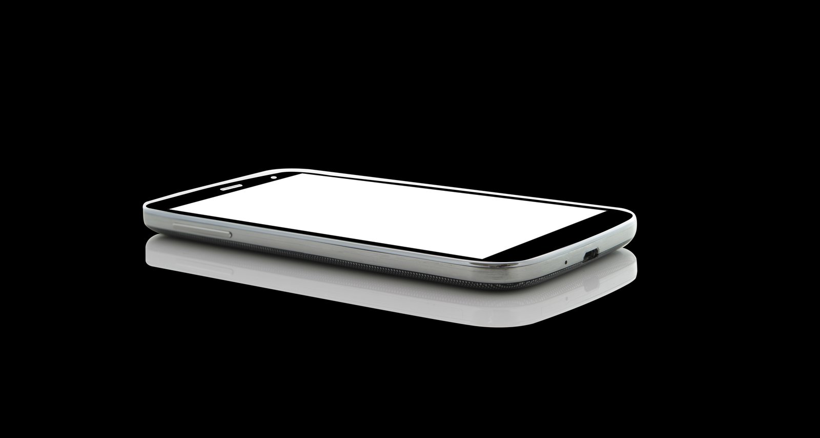 How Reflective Surfaces Are Secretly Ruining Your Product Photos (And What to Do About It)