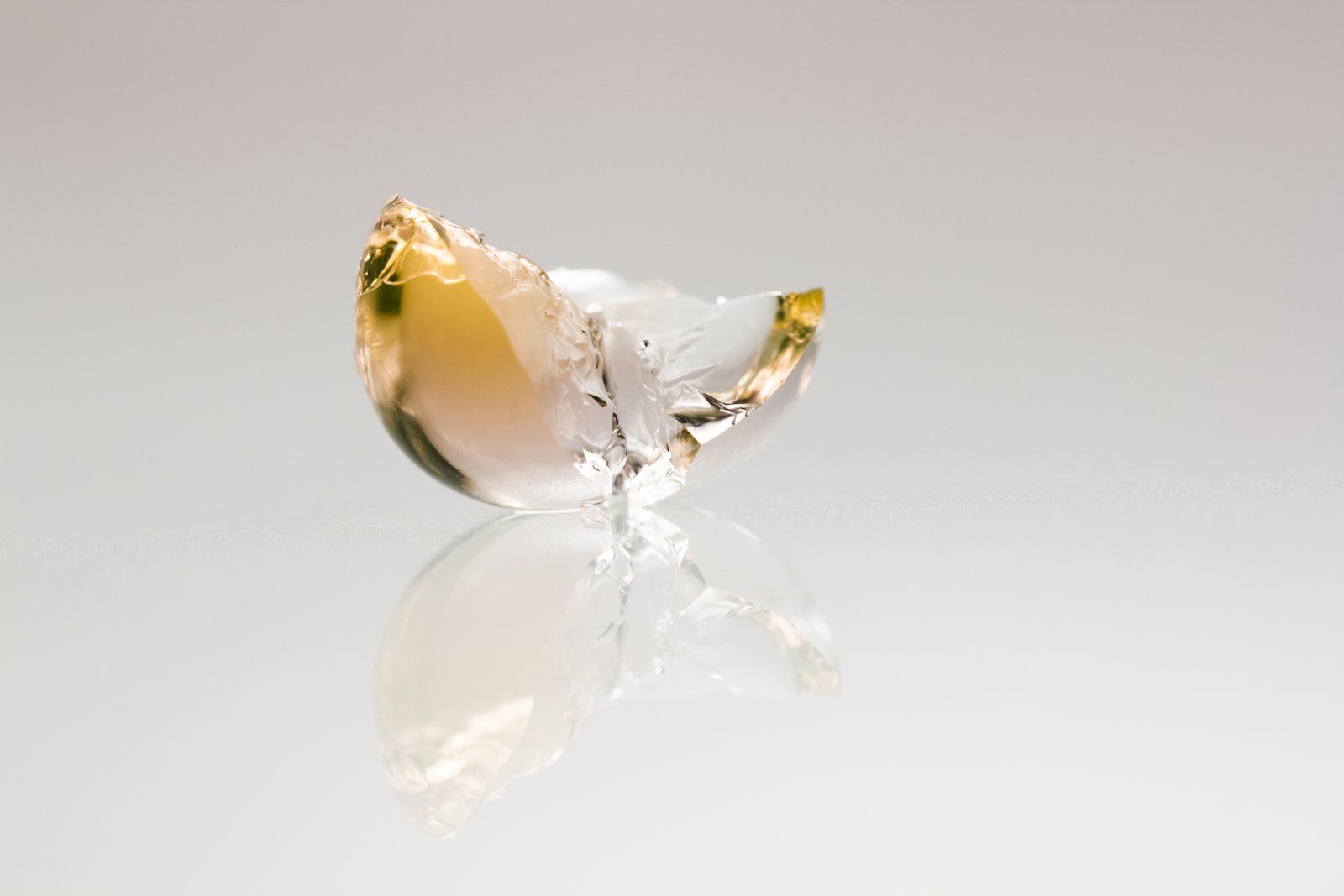 How Reflective Surfaces Make or Break Your Product Photos (And What to Use Instead of a Mirror)