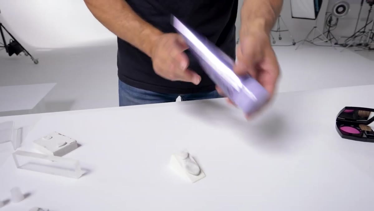 Wedge-shaped block tilting product at a slight angle