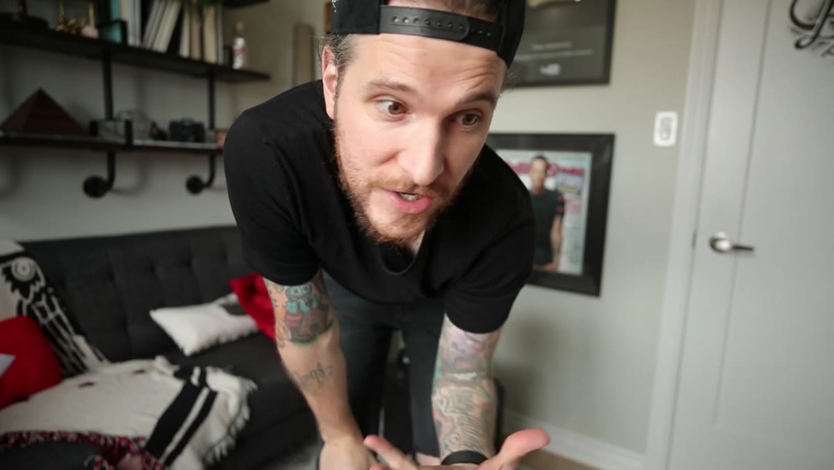 Discussion of visiting an antique shop to source props for the shoot